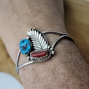 Vintage 925 Sterling Silver Turquoise and Red Coral Leaf Cuff Bracelet 7" Wrist
